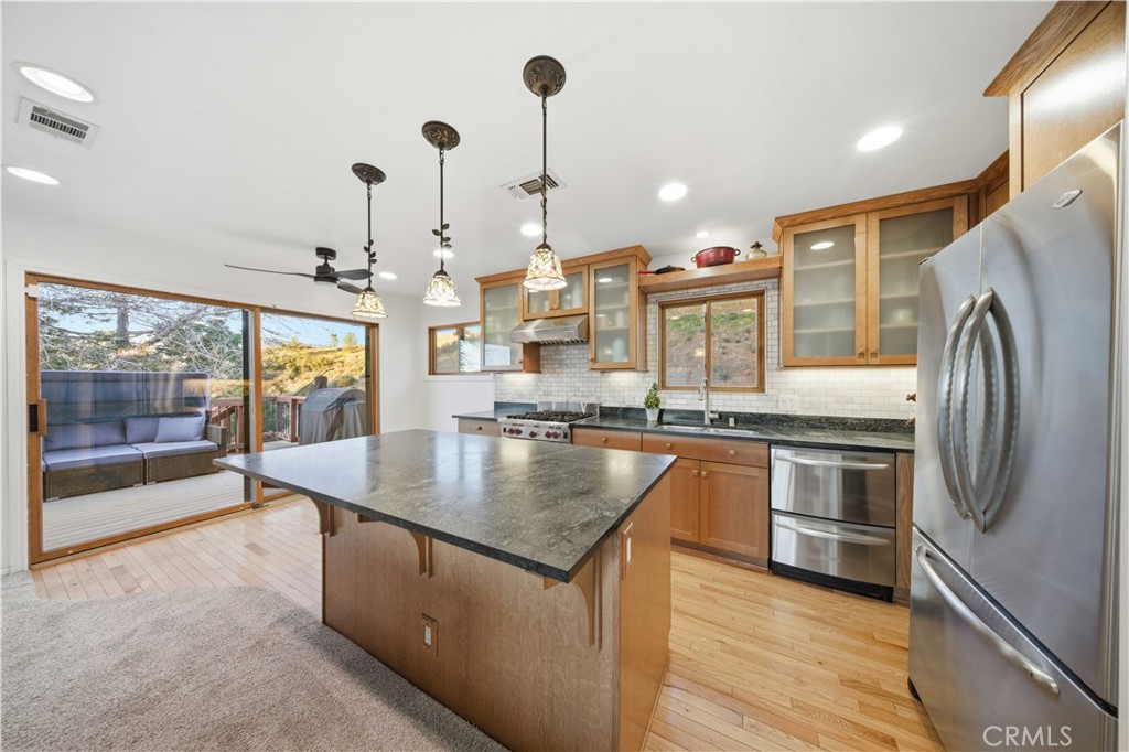 29801 Skyline Street Property Photo 17