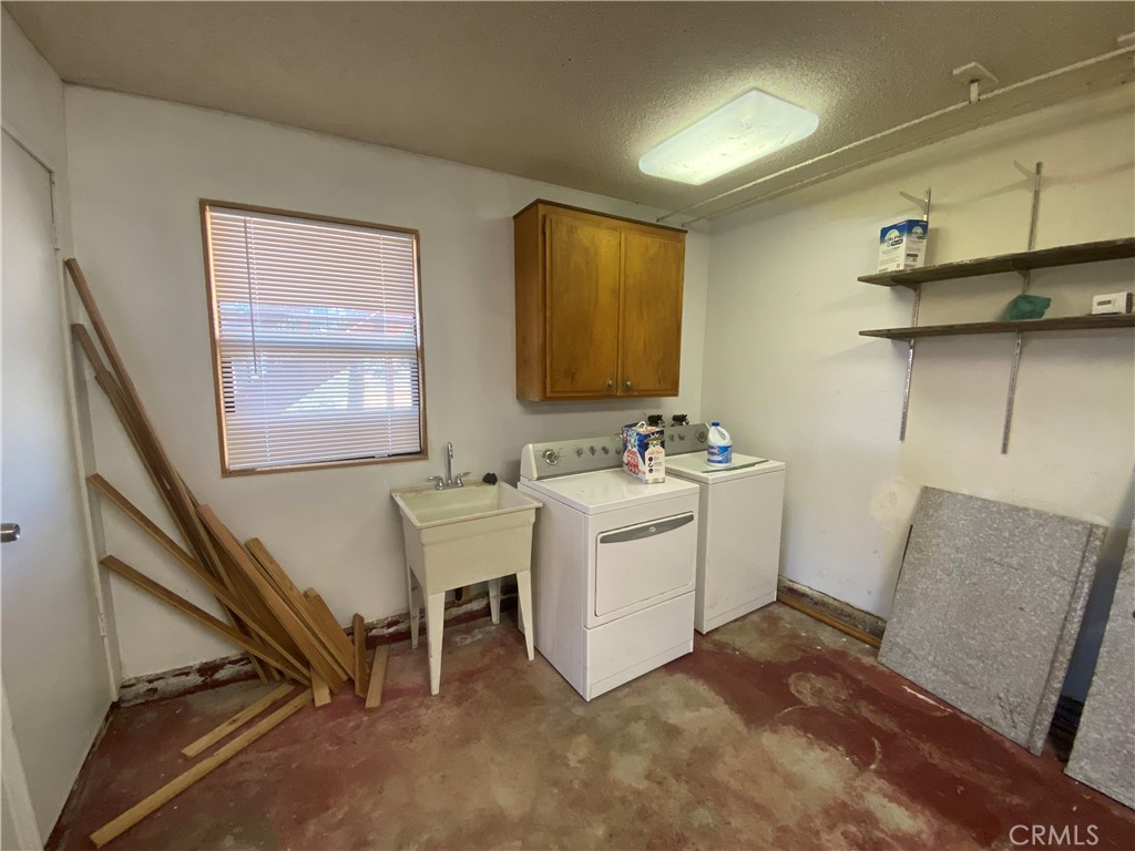 29801 Skyline Street Property Photo 45