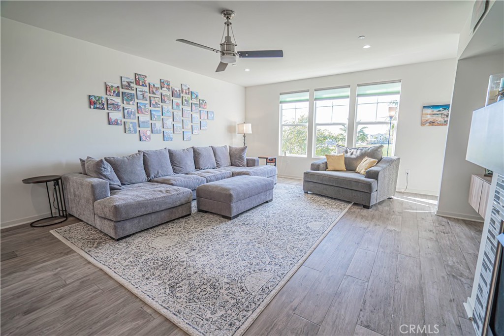 4060 Tradewinds Drive Property Photo 18