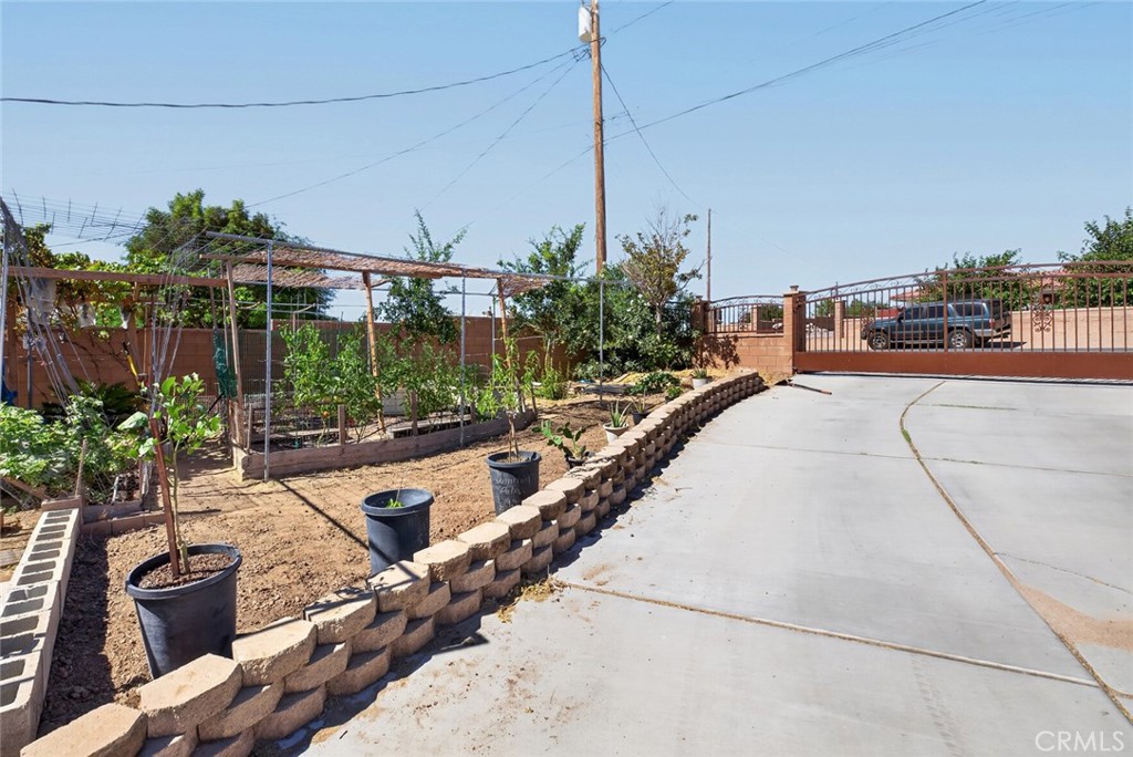 18269 Manzanita Property Photo 24