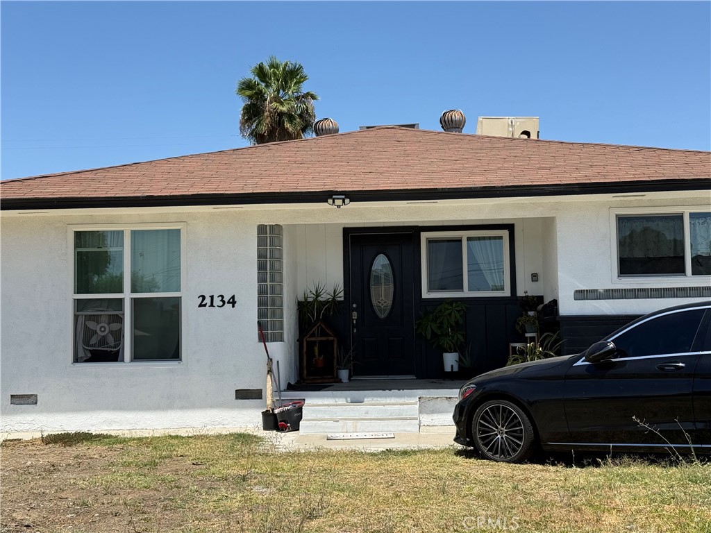 2134 Sacramento Property Photo 1