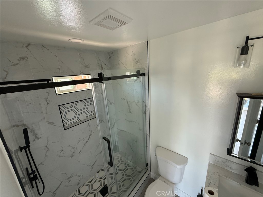2134 Sacramento Property Photo 16