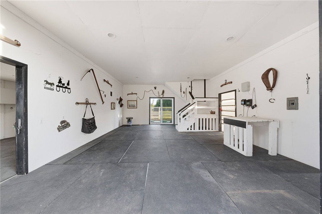 5521 Churn Creek Road Property Photo 27