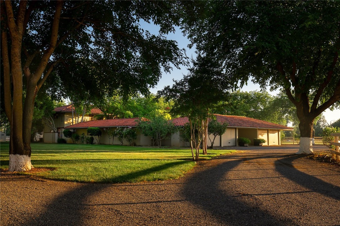 5521 Churn Creek Road Property Photo 32