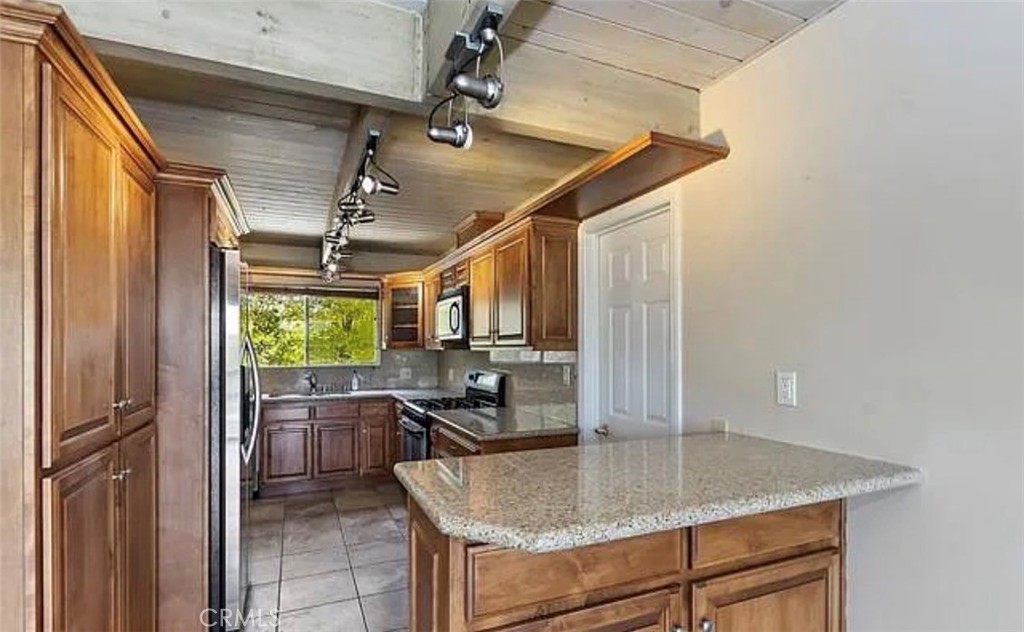945 N Hospital Road 1 Property Photo 13
