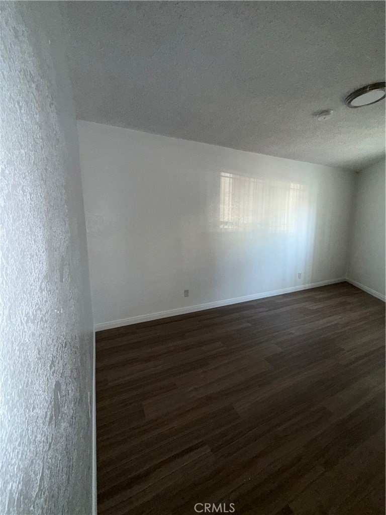 1805 Rimpau Property Photo 14