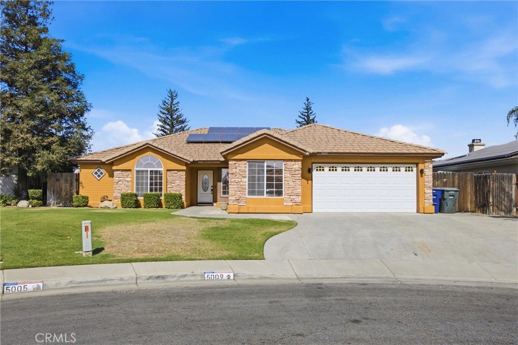 5009 Shaman Court Property Photo 3