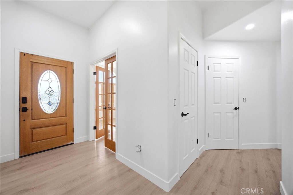 5009 Shaman Court Property Photo 6