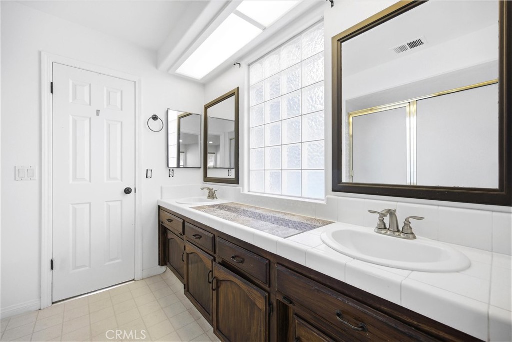 5009 Shaman Court Property Photo 24