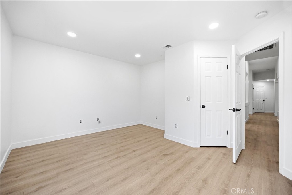 5009 Shaman Court Property Photo 28