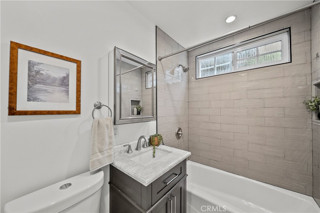 13417 Safari Property Photo 9