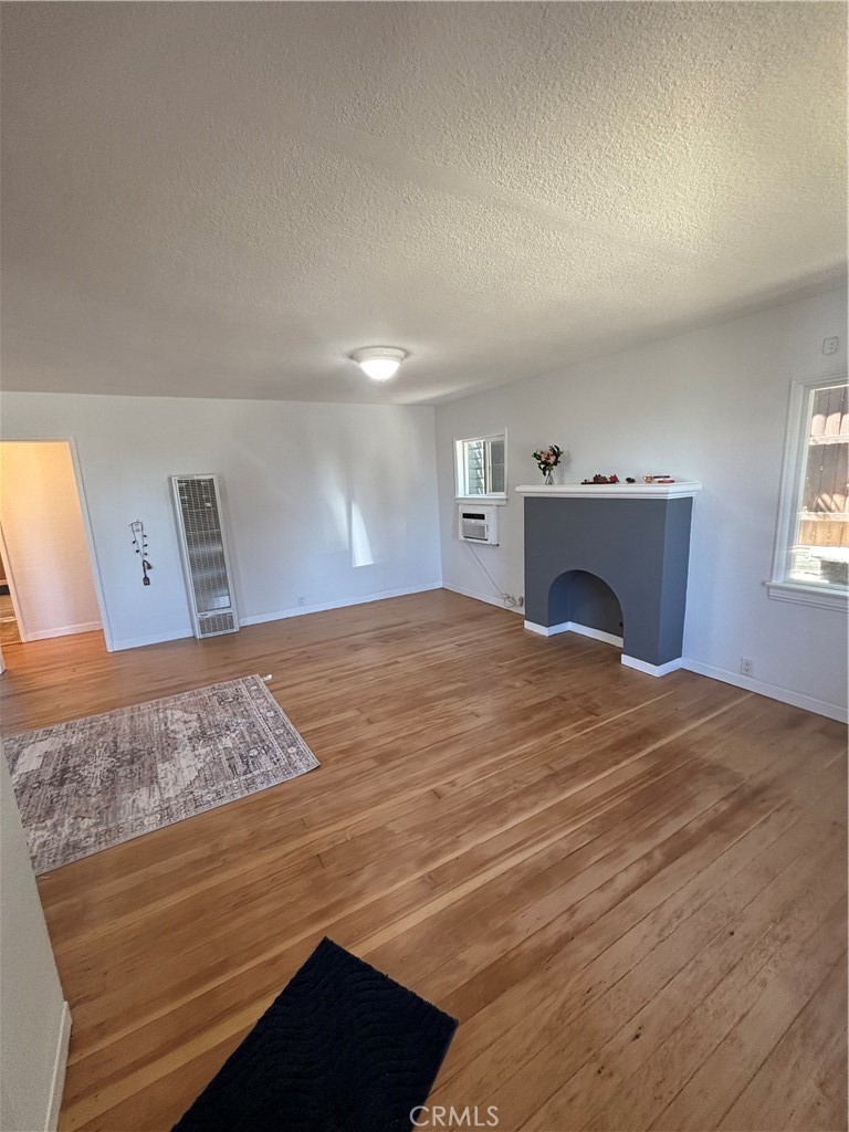 729 A Property Photo 1
