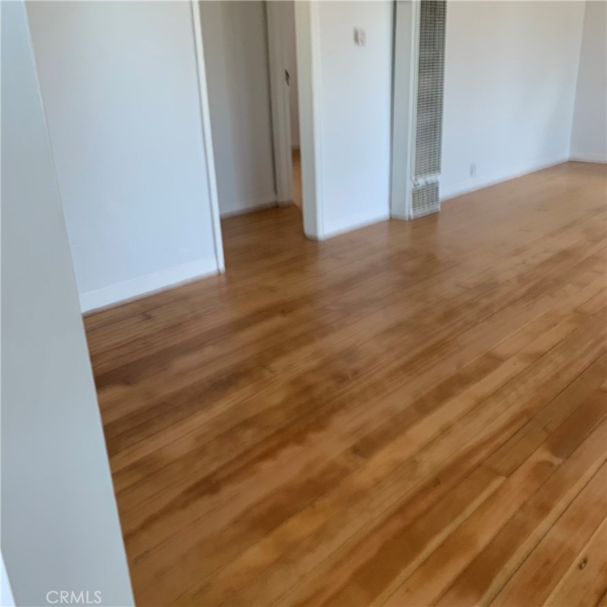 729 A Property Photo 3