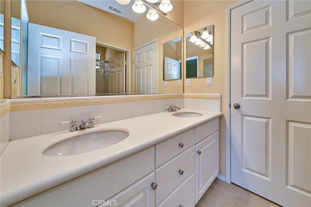 20655 Lugano Property Photo 45