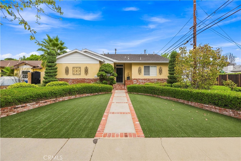 16615 Tupper Street Property Photo 1