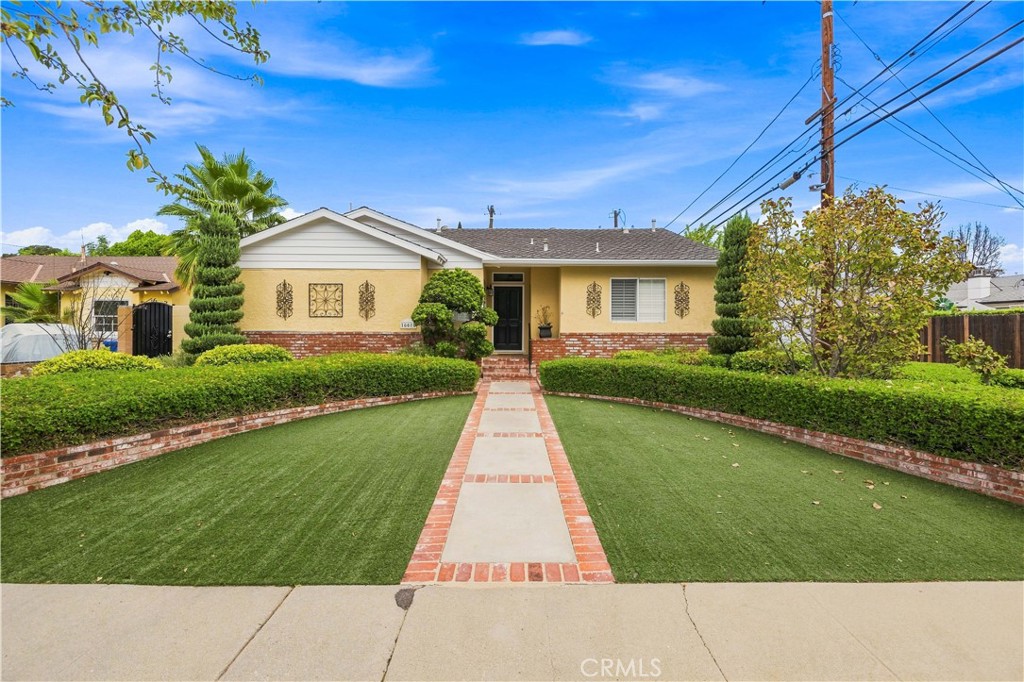 16615 Tupper Street Property Photo 1