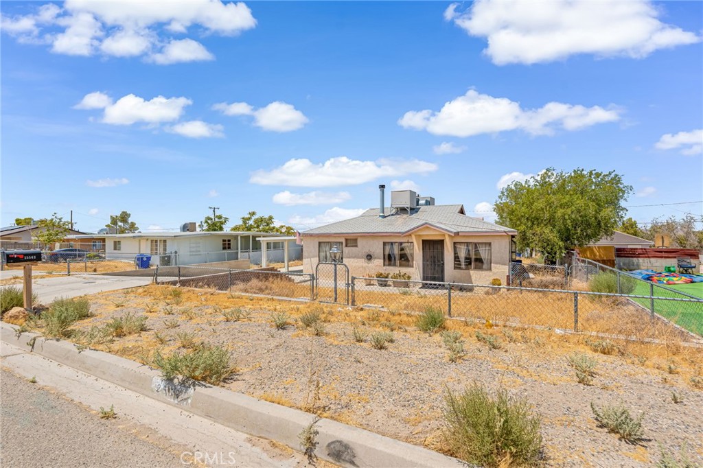 25562 Bejoal Property Photo 5