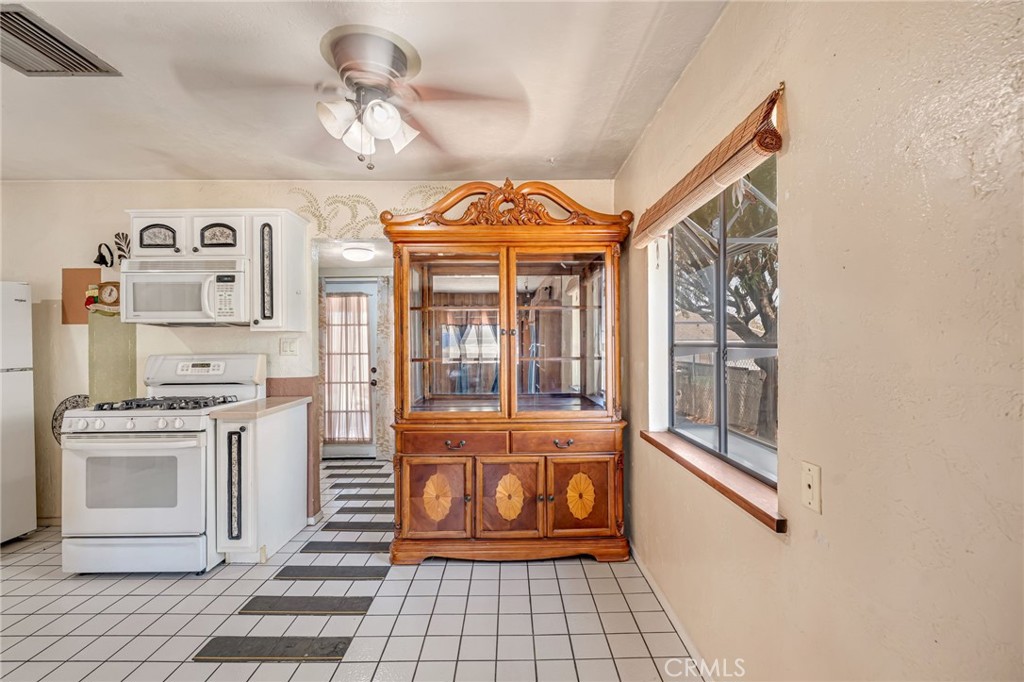 25562 Bejoal Property Photo 11