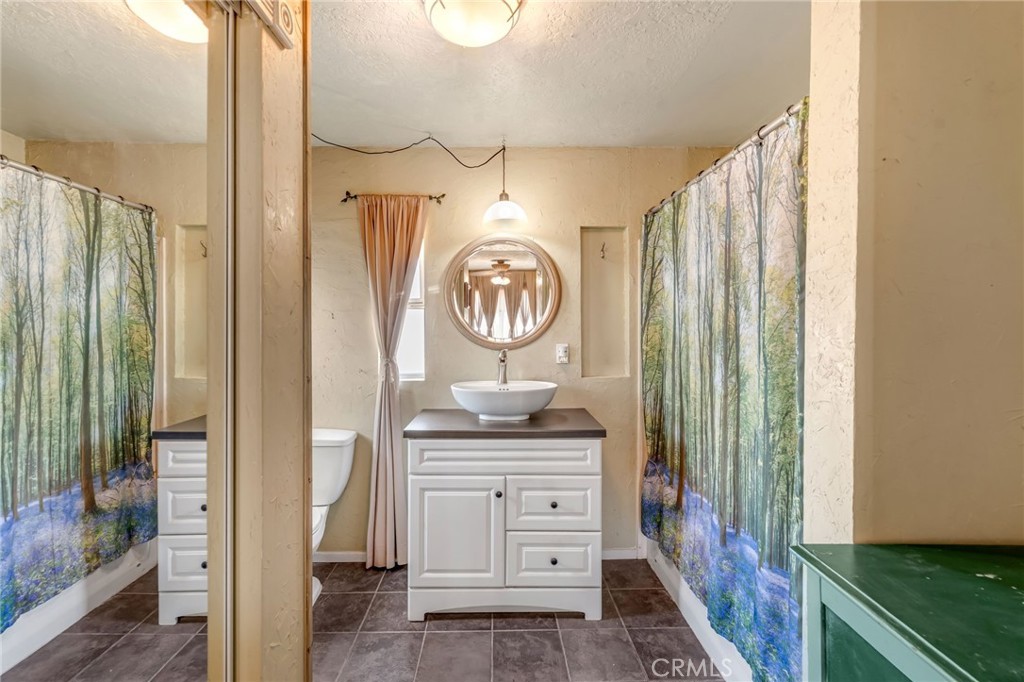 25562 Bejoal Property Photo 25