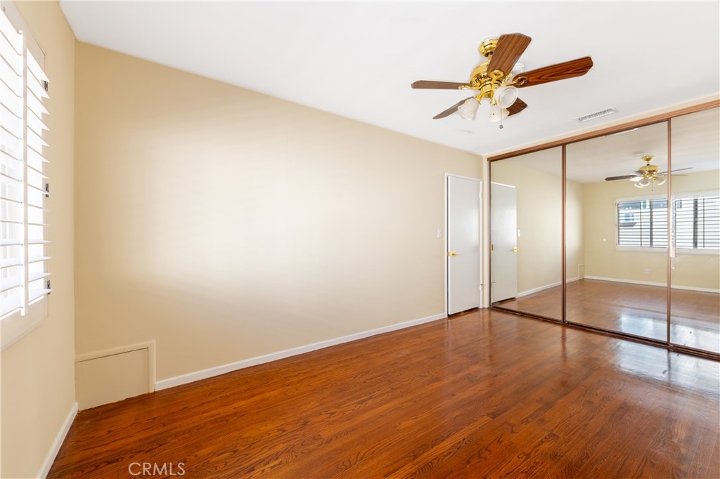 1615 N Laurel Avenue 203 Property Photo 16