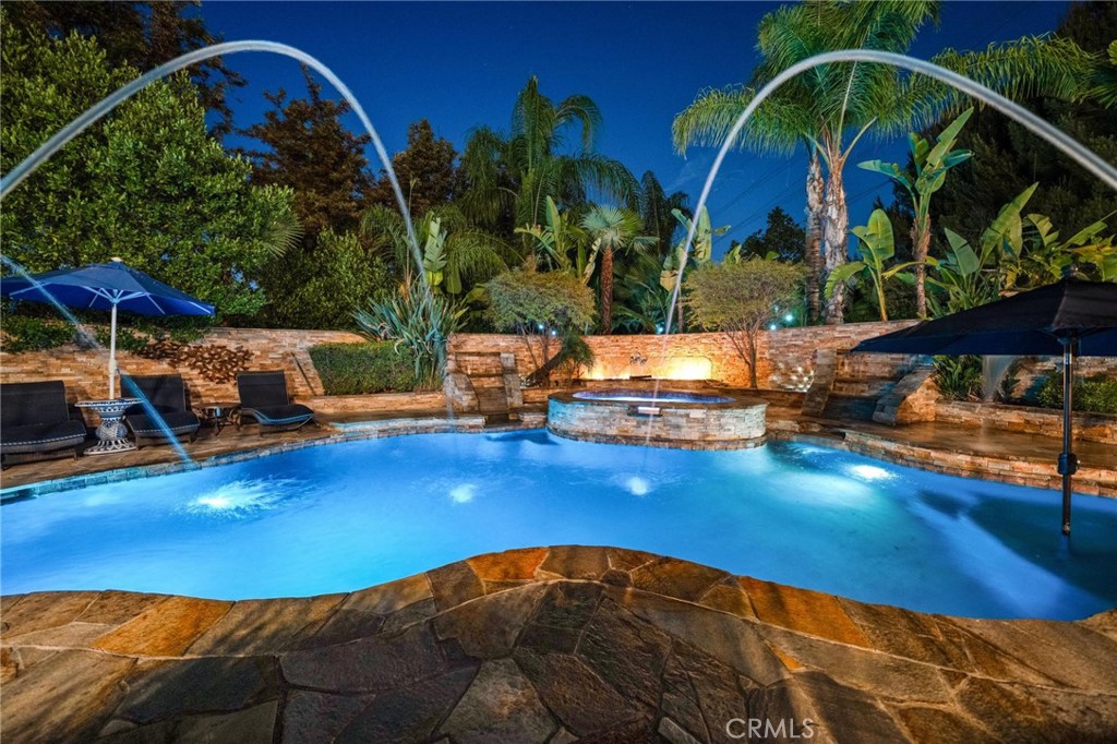 23255 Happy Valley Drive Property Photo 5