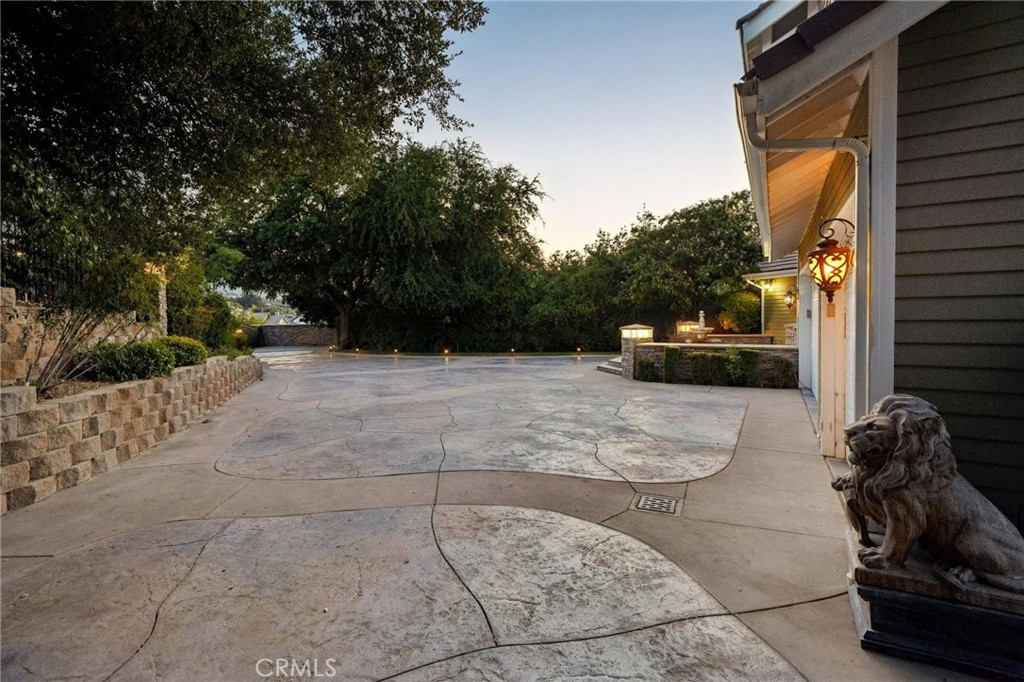 23255 Happy Valley Drive Property Photo 14