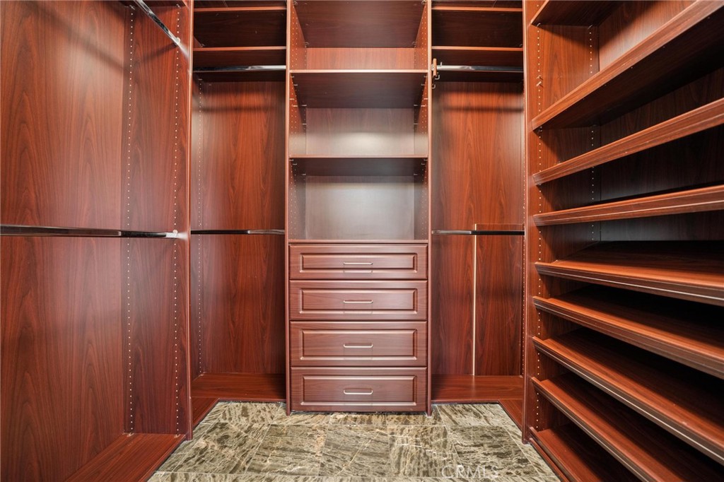 23255 Happy Valley Drive Property Photo 39