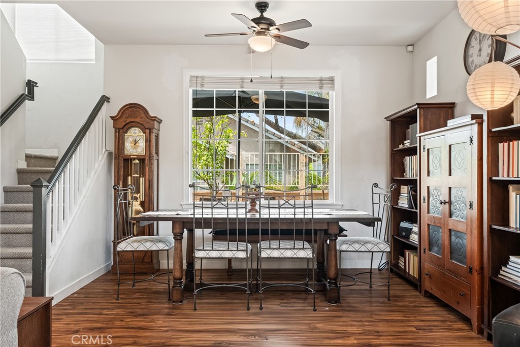 27169 Saddlepeak Property Photo 4