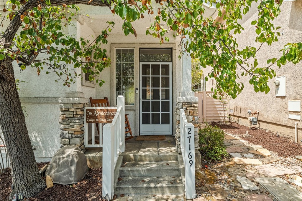 27169 Saddlepeak Property Photo 28