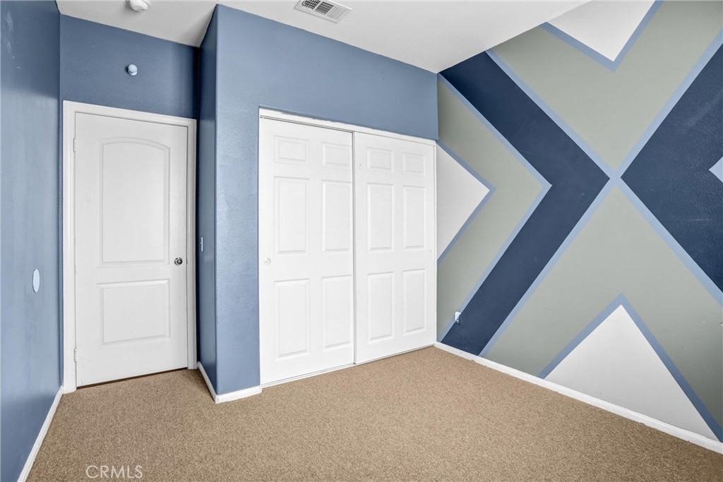 19039 Gregory Court Property Photo 21