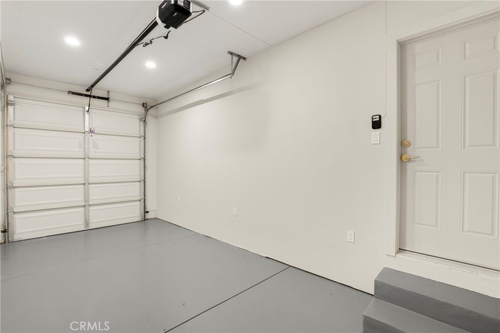 5944 Lasaine Property Photo 24