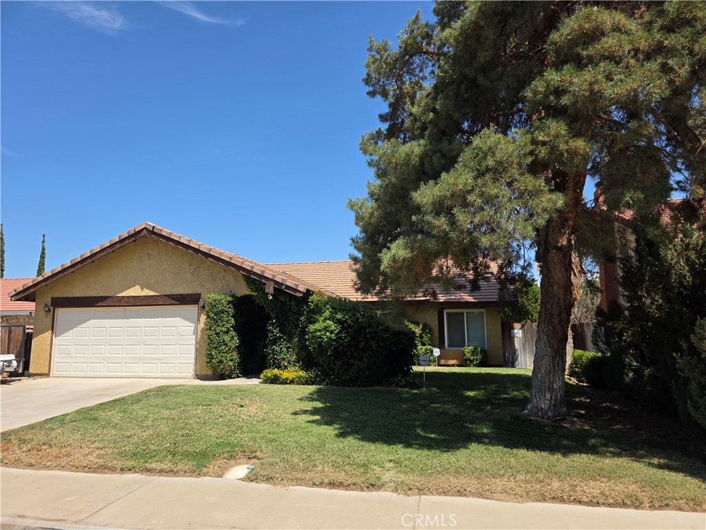 527 Curve Property Photo 1
