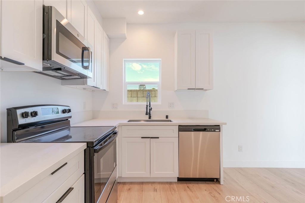 6837 Yolanda Avenue Property Photo 15