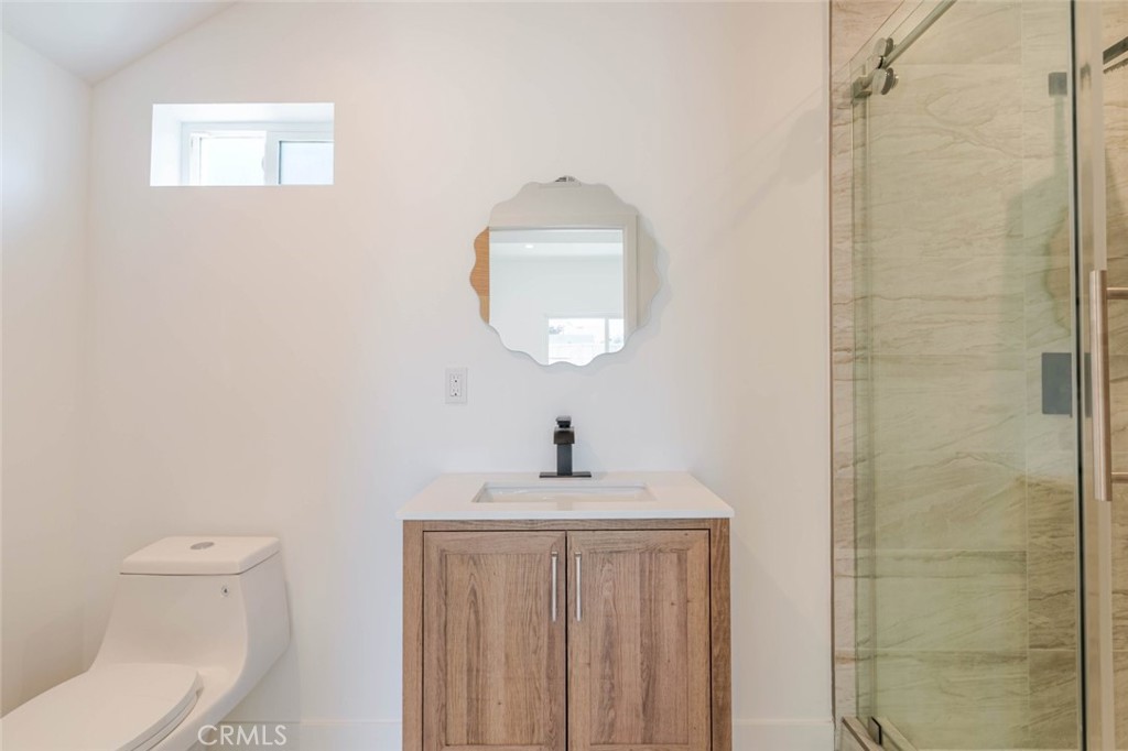 6837 Yolanda Avenue Property Photo 18