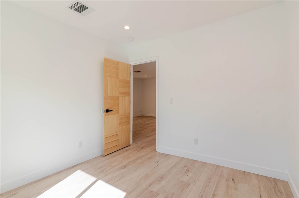 6837 Yolanda Avenue Property Photo 43