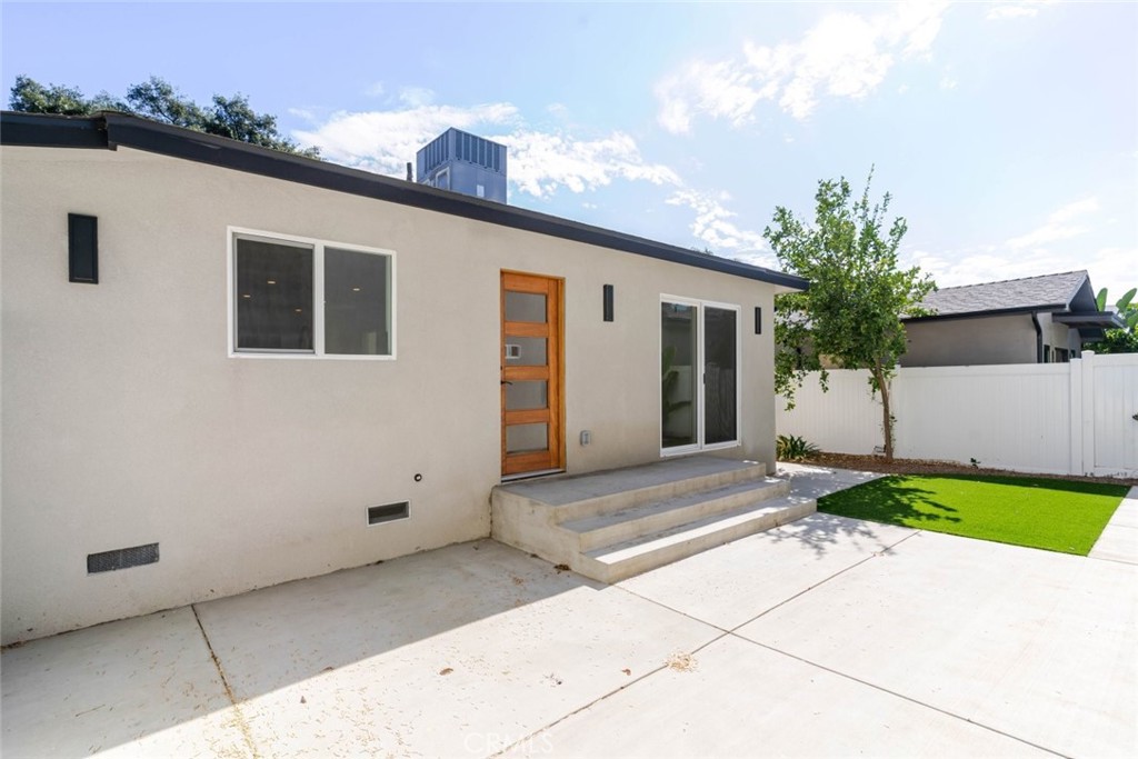 6837 Yolanda Avenue Property Photo 47