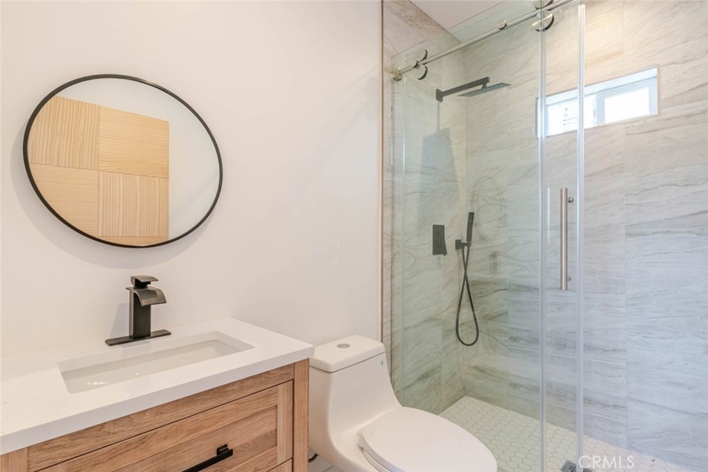 6837 Yolanda Avenue Property Photo 70