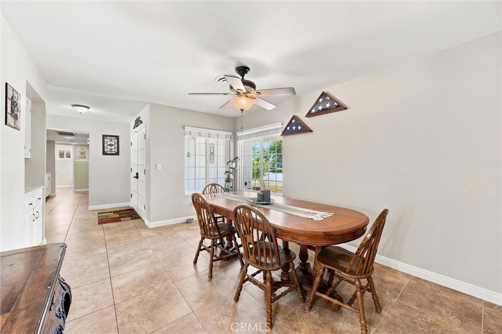308 Swan Court Property Photo 8