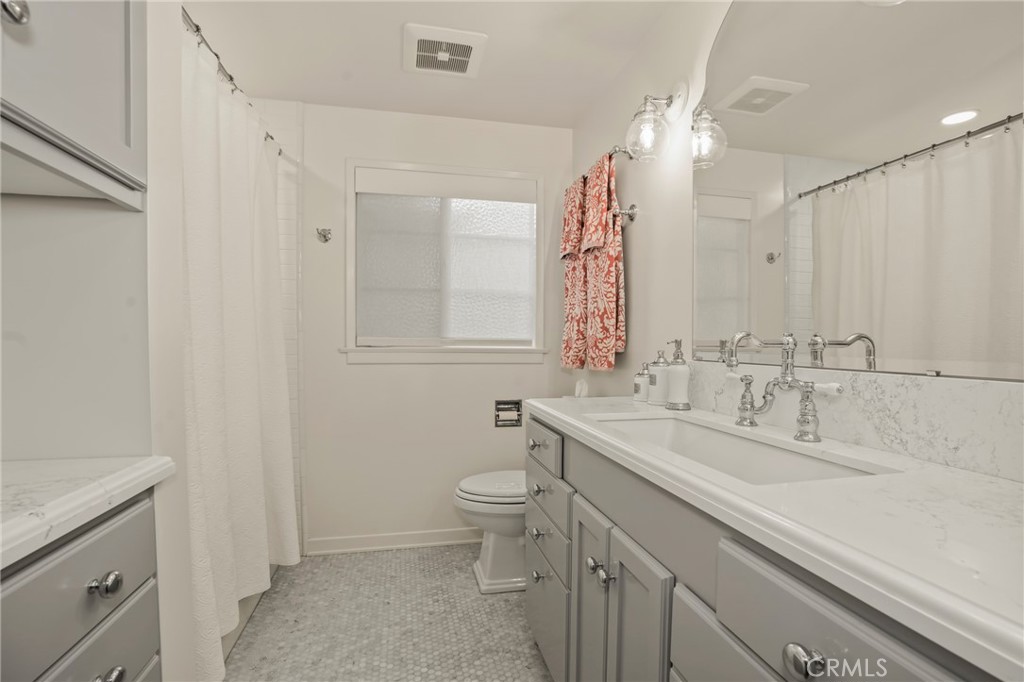 9419 Creemore Drive Property Photo 12