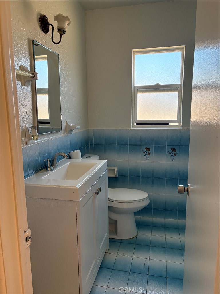 11241 De Haven Ave. Property Photo 25