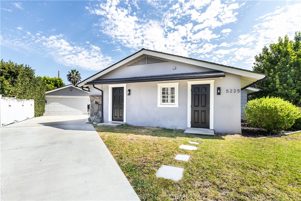 5227 Beckford Ave Property Photo 1
