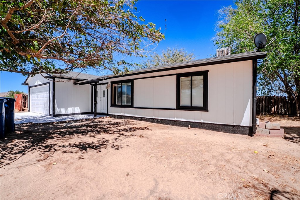 40754 179th E Property Photo 3