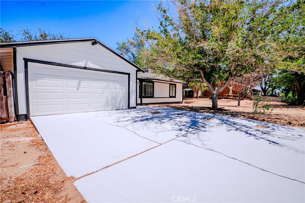 40754 179th E Property Photo 4