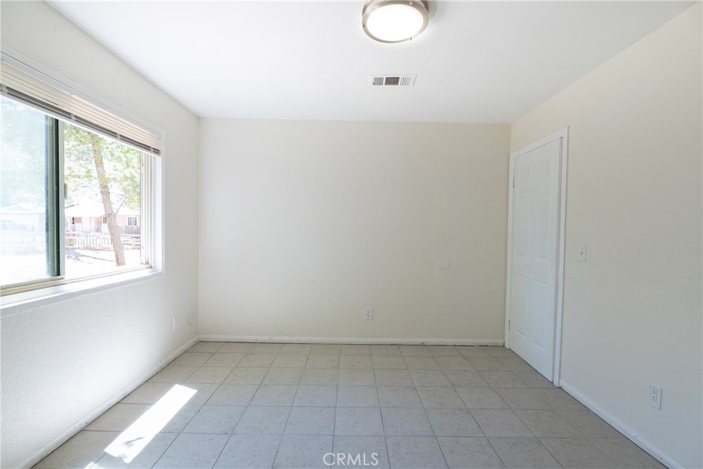 40754 179th E Property Photo 18