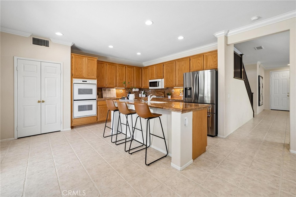 25716 Hood Way Property Photo 14