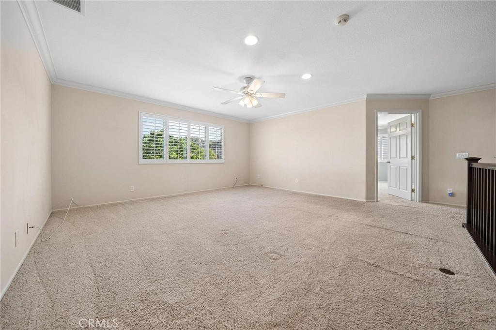 25716 Hood Way Property Photo 28