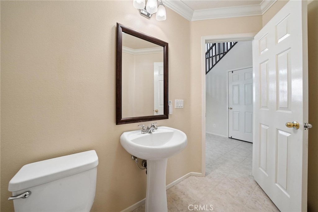 25716 Hood Way Property Photo 44