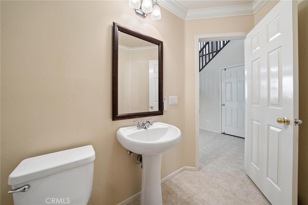 25716 Hood Way Property Photo 44