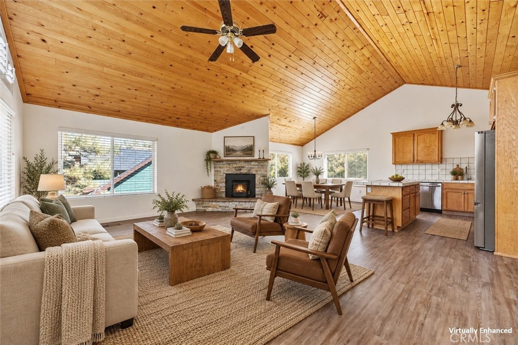 1928 Woodland Drive Property Photo 1