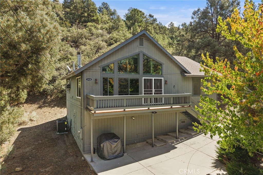 1928 Woodland Drive Property Photo 26